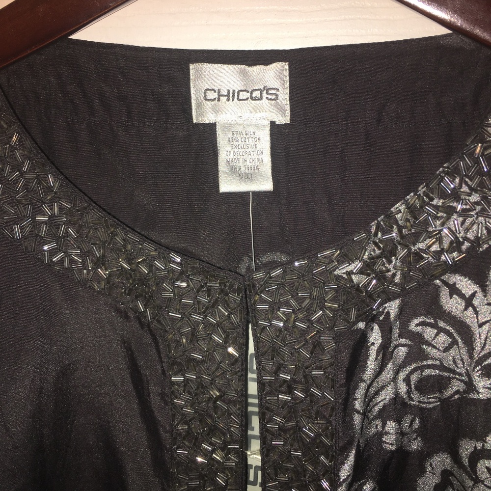 CHICO'S Black Embellished Floral Print Tunic Top - Picture 4 of 8